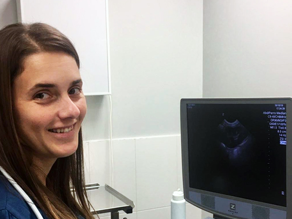 Elisa Trullén. Auxiliar en Clínica Veterinaria el Ensanche de Vallecas